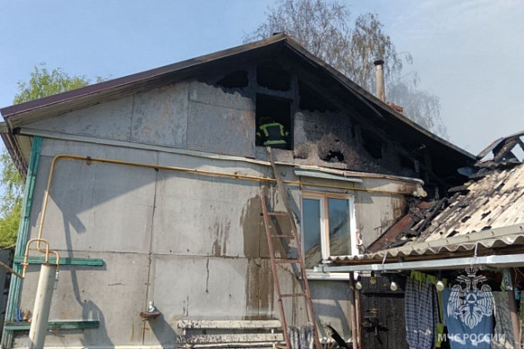 В Ивановской области сгорели 3 частных дома и баня